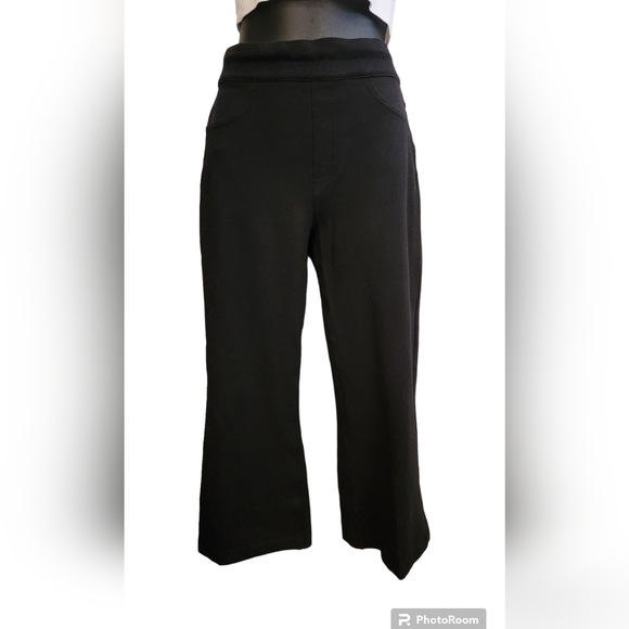 Spanx The Perfect Black Pant Cropped Flare Leg Ponte Size Medium - Picture 4 of 12